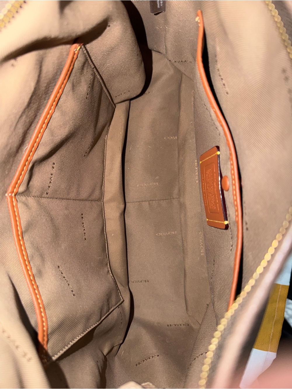Cary Medium Soft Pebble Leather Shoulder Bag - Picture 10 of 14